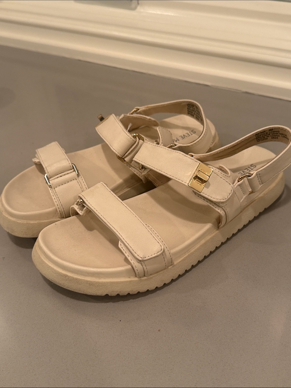 Steve Madden Cream Breen Adjustable Strap Platform Sandals Size 3